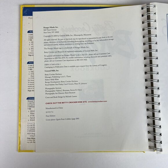 Y2K Betty Crocker First Edition Vintage Bisquick Spiral Hardcover Cookbook - Picture 8 of 12